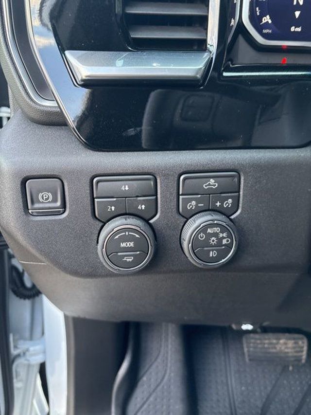 2026 Chevrolet Silverado 3500HD LT - 22984195 - 9