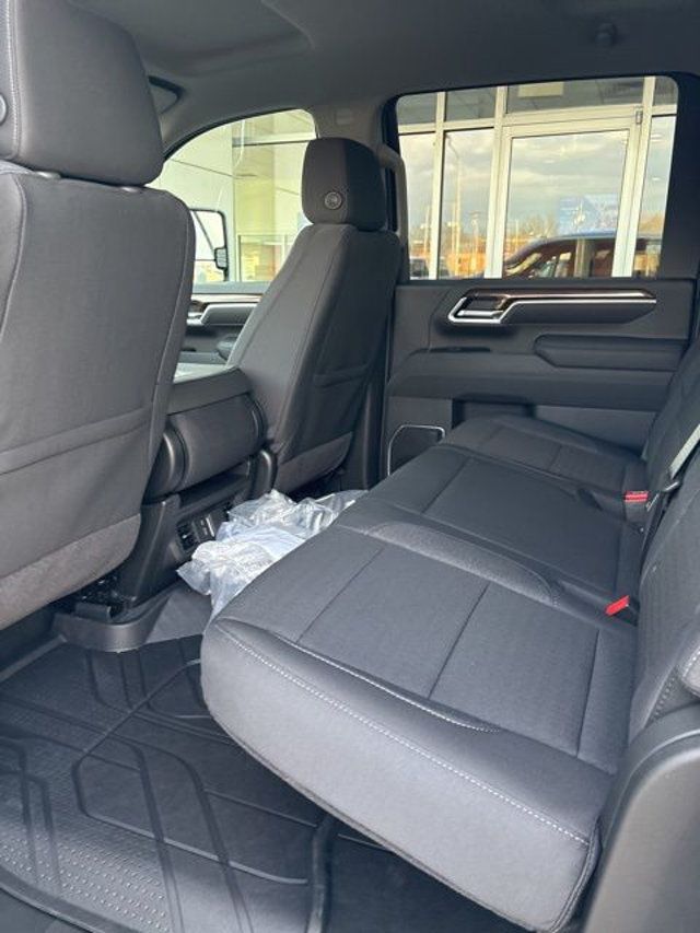 2026 Chevrolet Silverado 3500HD LT - 22984195 - 15