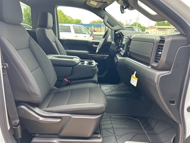 2026 Chevrolet Silverado 3500HD CC 4WD Reg Cab 146" WB, 60" CA LT - 23010519 - 12