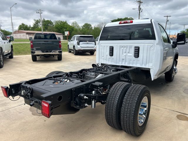 2026 Chevrolet Silverado 3500HD CC 4WD Reg Cab 146" WB, 60" CA LT - 23010519 - 4
