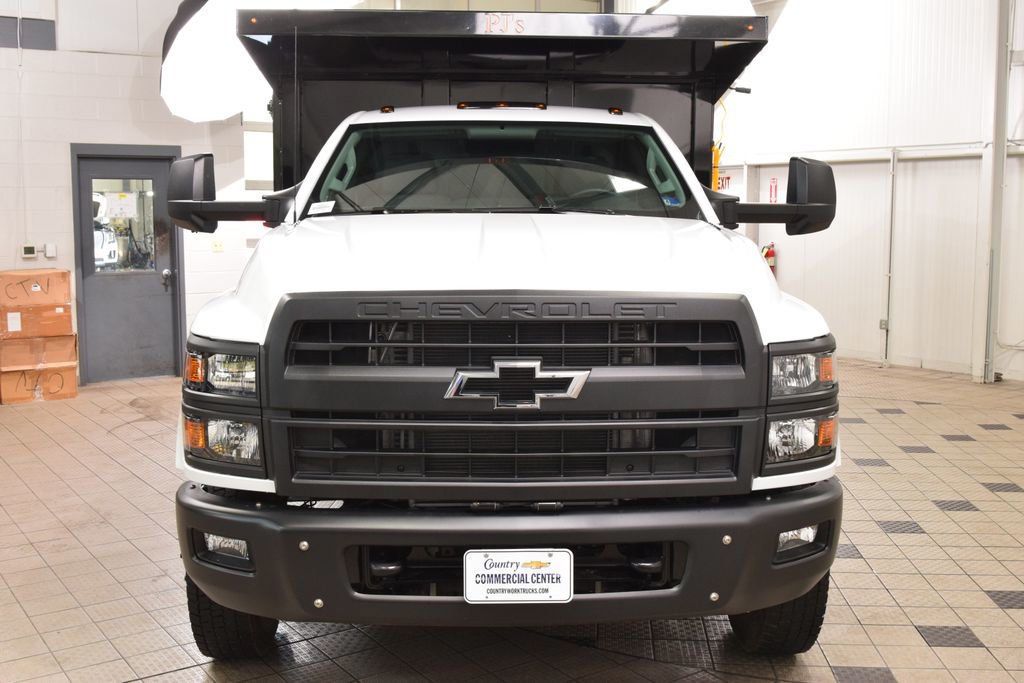 2026 Chevrolet Silverado 6500 HD Work Truck - 23012399 - 1