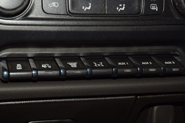 2026 Chevrolet Silverado 6500 HD Work Truck - 23012399 - 28