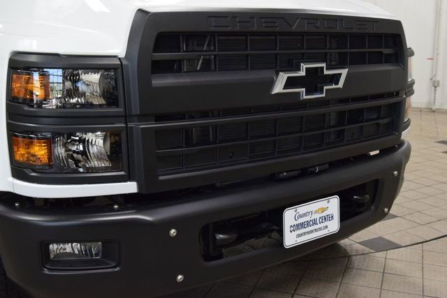 2026 Chevrolet Silverado 6500 HD Work Truck - 23012399 - 7