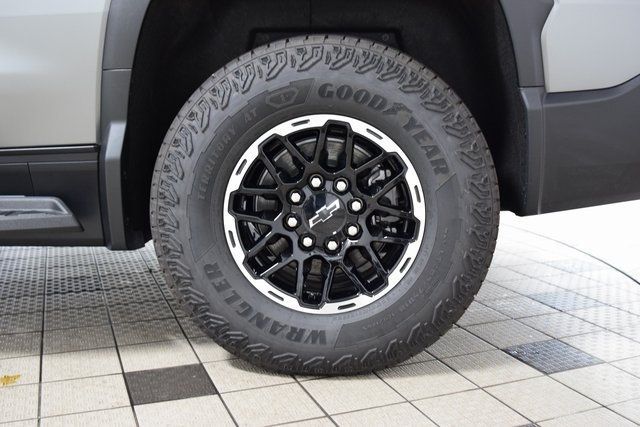 2026 Chevrolet Silverado EV e4WD Crew Cab Extended Range Trail Boss - 22920739 - 26