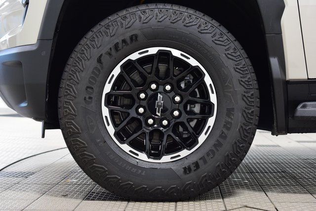 2026 Chevrolet Silverado EV e4WD Crew Cab Extended Range Trail Boss - 22920767 - 28