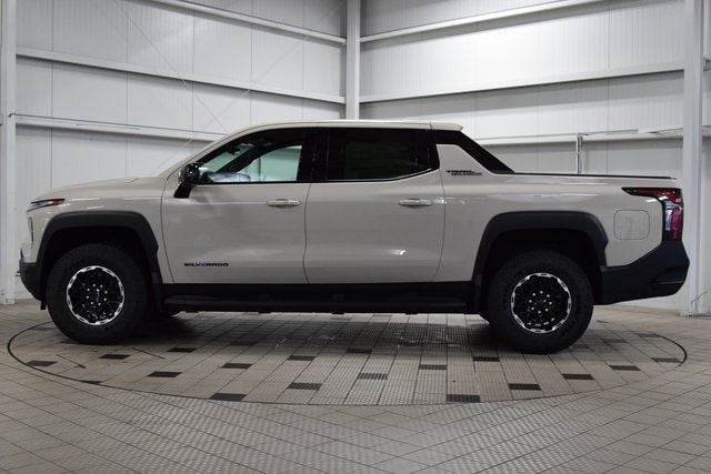 2026 Chevrolet Silverado EV e4WD Crew Cab Extended Range Trail Boss - 22920767 - 3