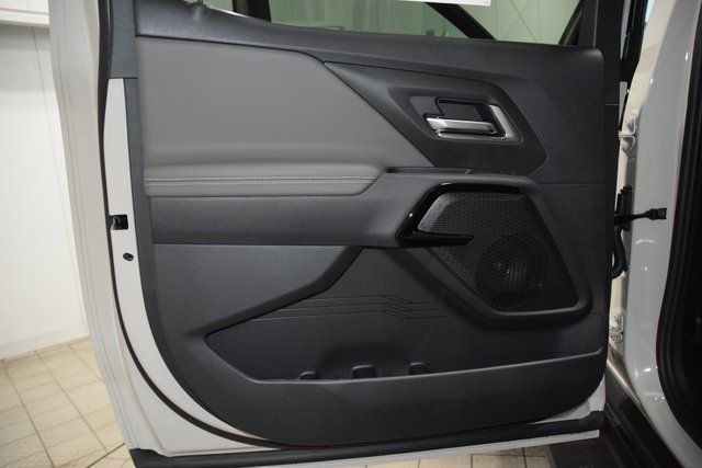 2026 Chevrolet Silverado EV e4WD Crew Cab Extended Range Trail Boss - 22920767 - 40