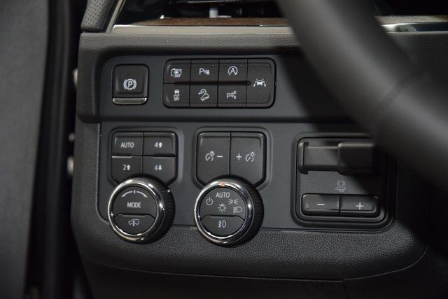 2026 Chevrolet Suburban 4WD 4dr High Country - 22911439 - 35