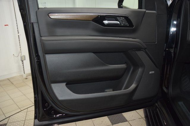 2026 Chevrolet Suburban 4WD 4dr High Country - 22911439 - 47