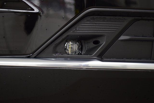 2026 Chevrolet Suburban 4WD 4dr High Country - 22911518 - 13