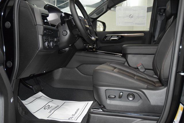 2026 Chevrolet Suburban 4WD 4dr High Country - 22911518 - 38
