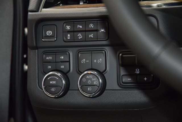 2026 Chevrolet Suburban 4WD 4dr High Country - 22920771 - 36