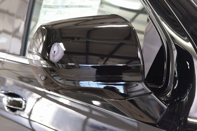 2026 Chevrolet Suburban 4WD 4dr High Country - 22984514 - 17