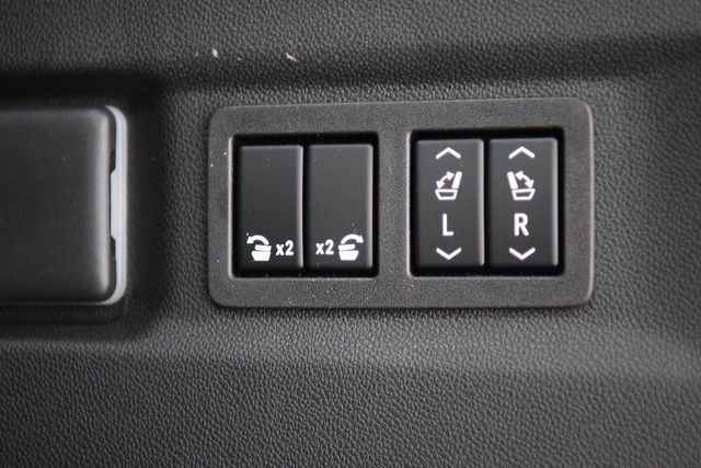 2026 Chevrolet Suburban 4WD 4dr High Country - 22984514 - 23