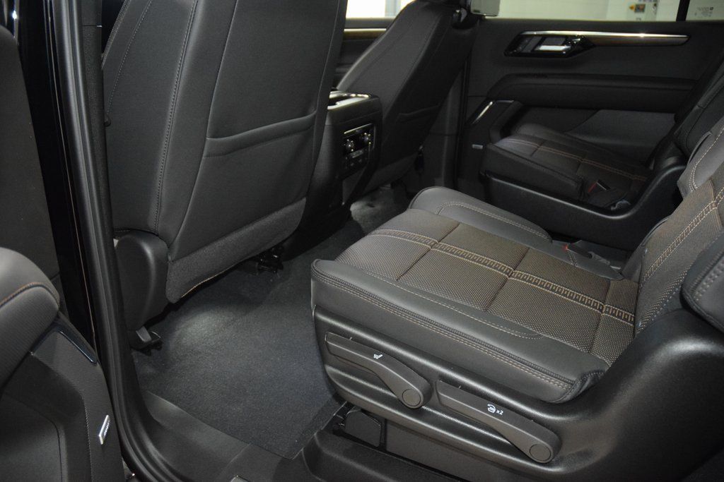 2026 Chevrolet Suburban 4WD 4dr High Country - 22984514 - 41