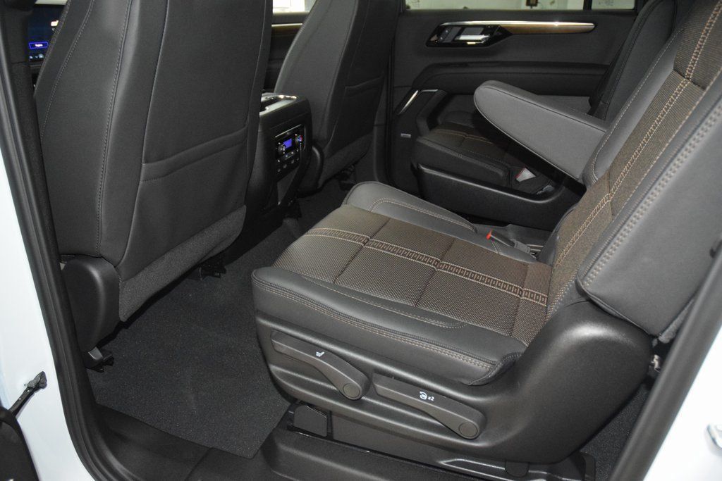 2026 Chevrolet Suburban 4WD 4dr High Country - 22984520 - 41