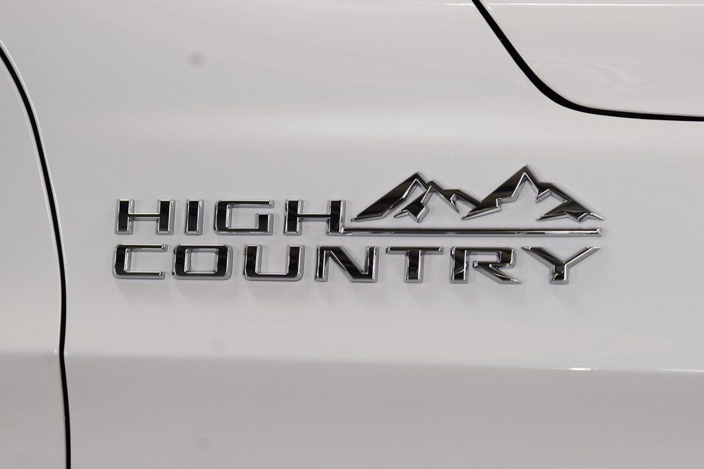 2026 Chevrolet Suburban 4WD 4dr High Country - 22984539 - 15