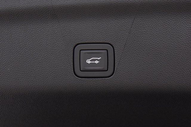 2026 Chevrolet Suburban 4WD 4dr High Country - 22984539 - 25