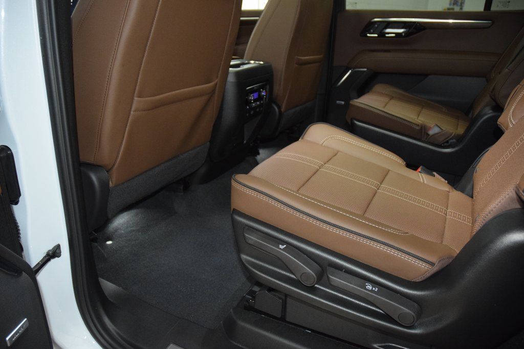 2026 Chevrolet Suburban 4WD 4dr High Country - 22984539 - 41