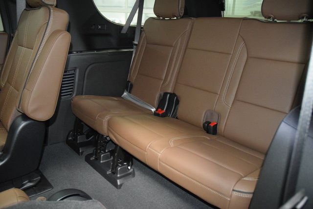 2026 Chevrolet Suburban 4WD 4dr High Country - 22984539 - 44