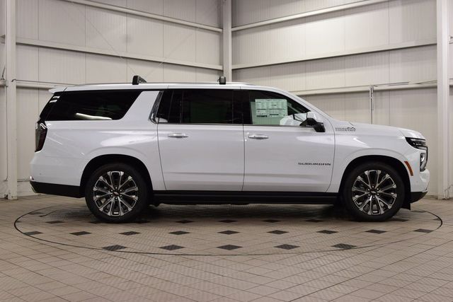 2026 Chevrolet Suburban 4WD 4dr High Country - 22984539 - 8