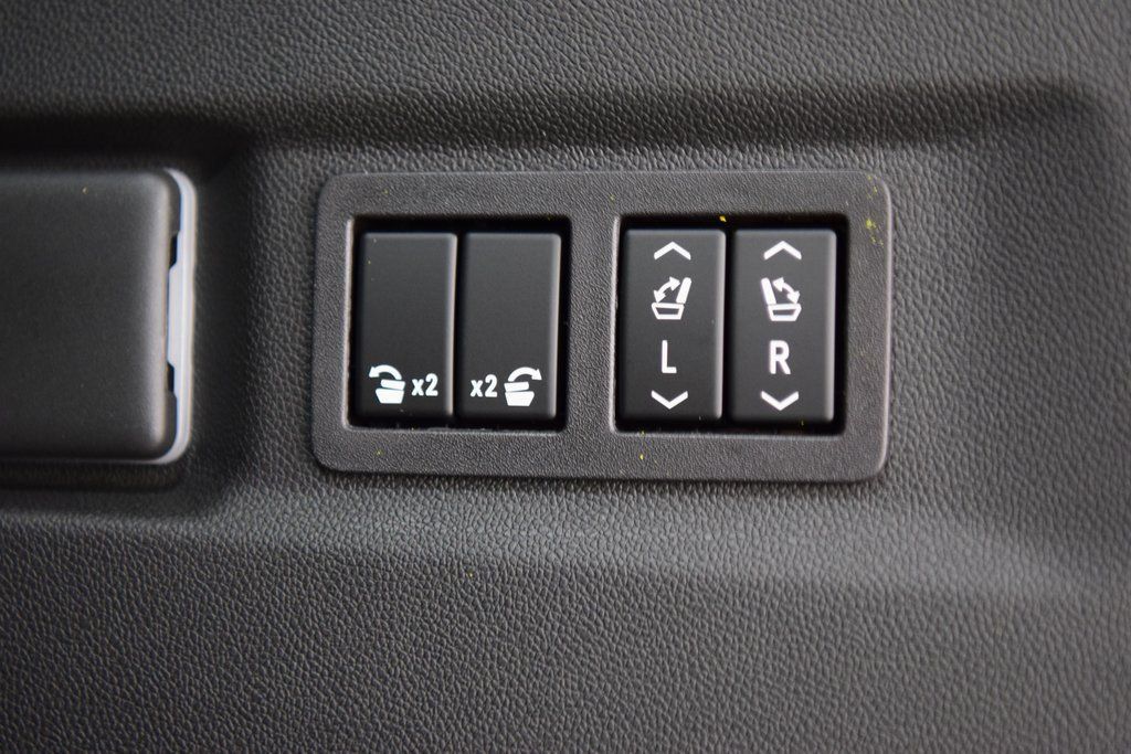 2026 Chevrolet Suburban 4WD 4dr High Country - 22984574 - 23