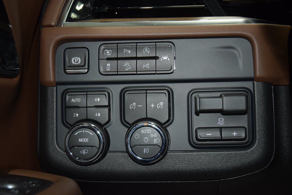 2026 Chevrolet Suburban 4WD 4dr High Country - 22984574 - 34