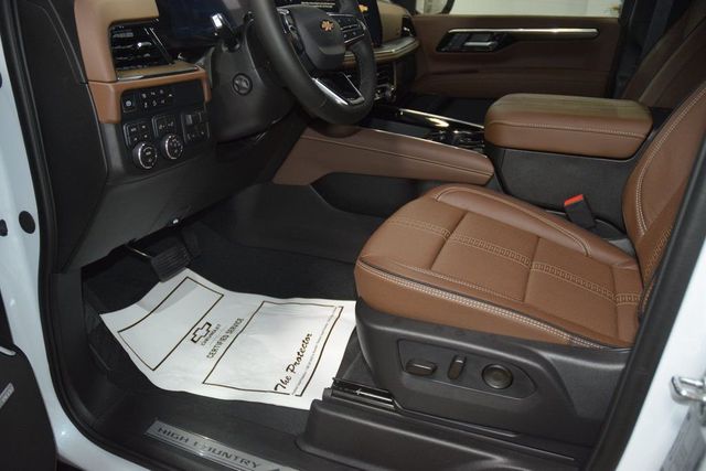 2026 Chevrolet Suburban 4WD 4dr High Country - 22984574 - 38