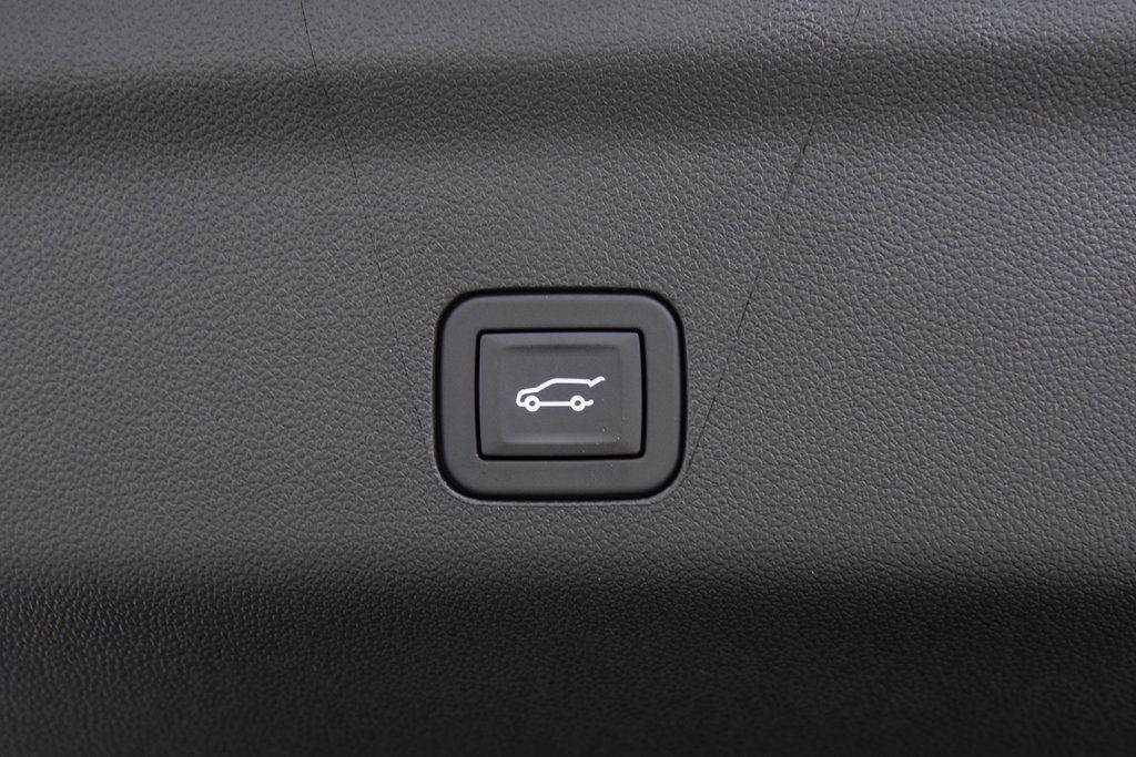 2026 Chevrolet Suburban 4WD 4dr High Country - 22985604 - 25