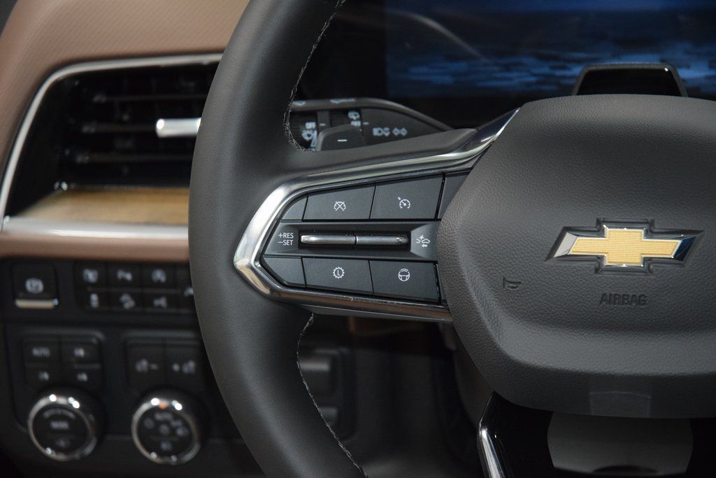 2026 Chevrolet Suburban 4WD 4dr High Country - 22985604 - 36