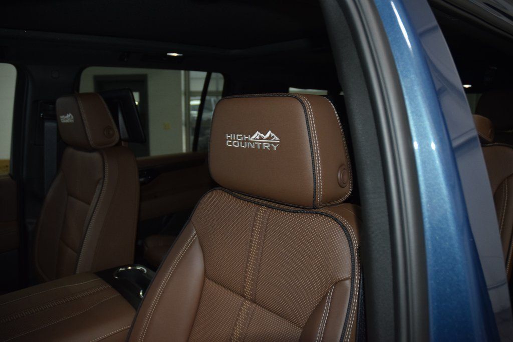 2026 Chevrolet Suburban 4WD 4dr High Country - 22985604 - 40