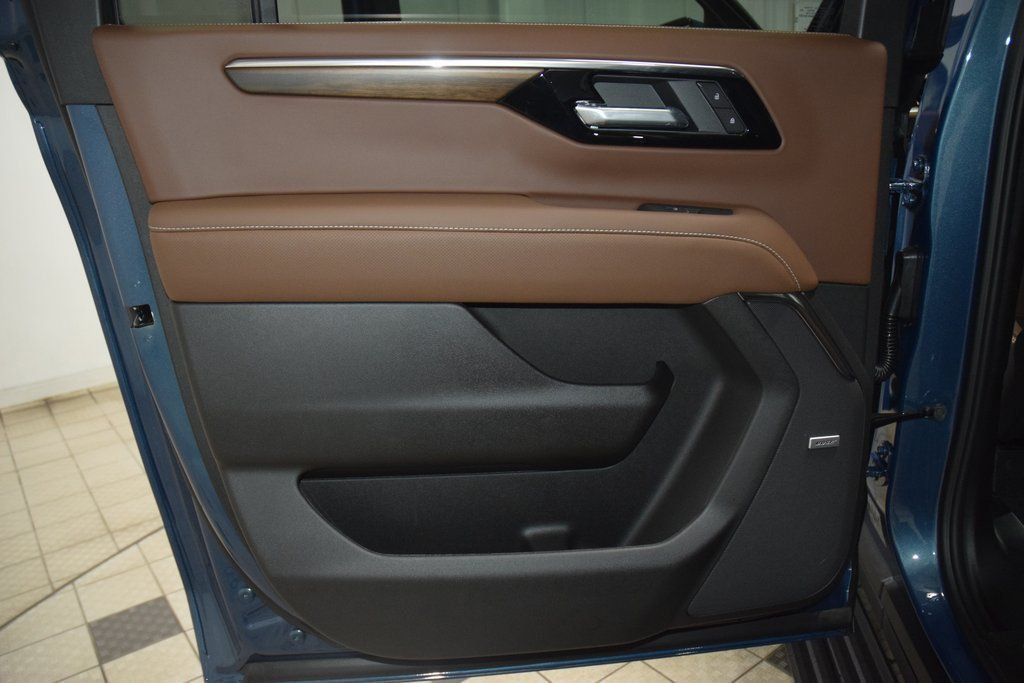 2026 Chevrolet Suburban 4WD 4dr High Country - 22985604 - 45