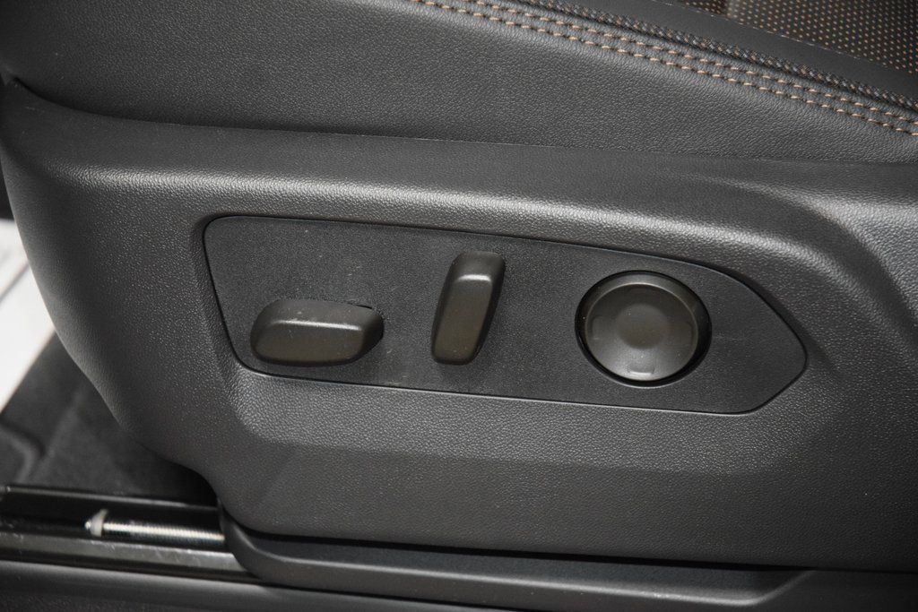 2026 Chevrolet Suburban 4WD 4dr High Country - 22988327 - 39