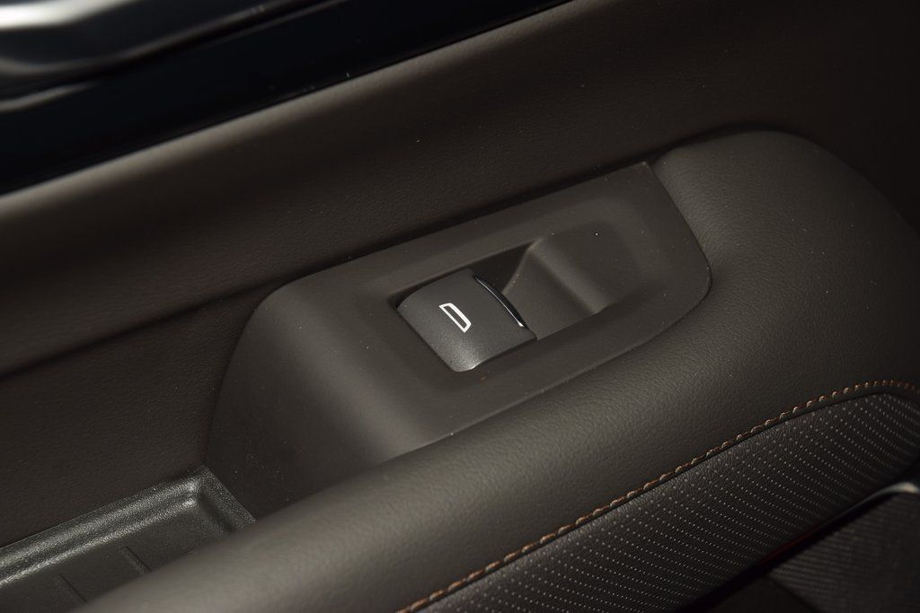 2026 Chevrolet Suburban 4WD 4dr High Country - 22988327 - 46