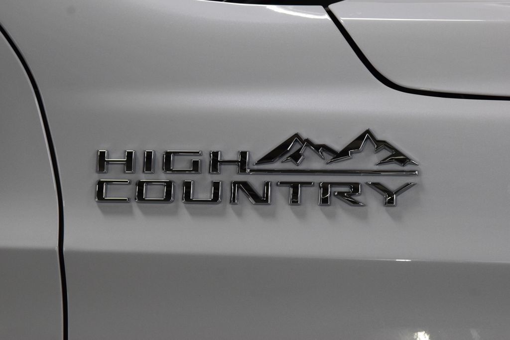 2026 Chevrolet Suburban 4WD 4dr High Country - 23041615 - 15