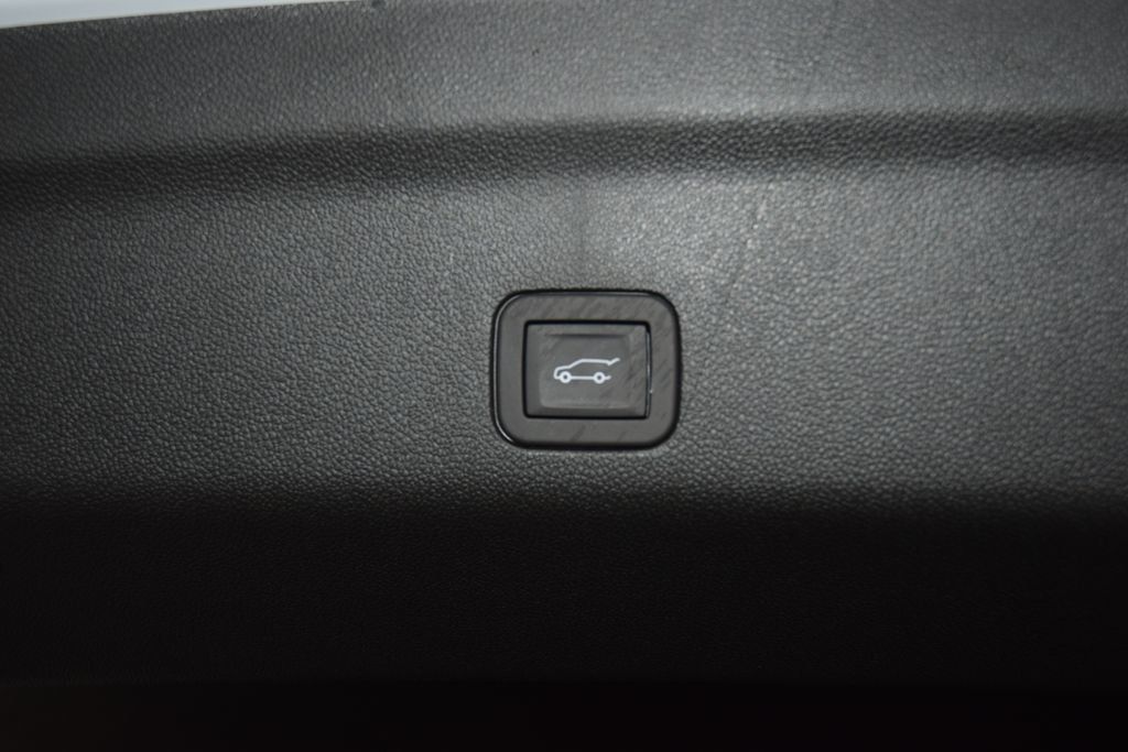 2026 Chevrolet Suburban 4WD 4dr High Country - 23041615 - 26