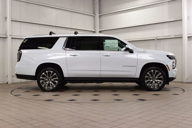 2026 Chevrolet Suburban 4WD 4dr High Country - 23041615 - 8