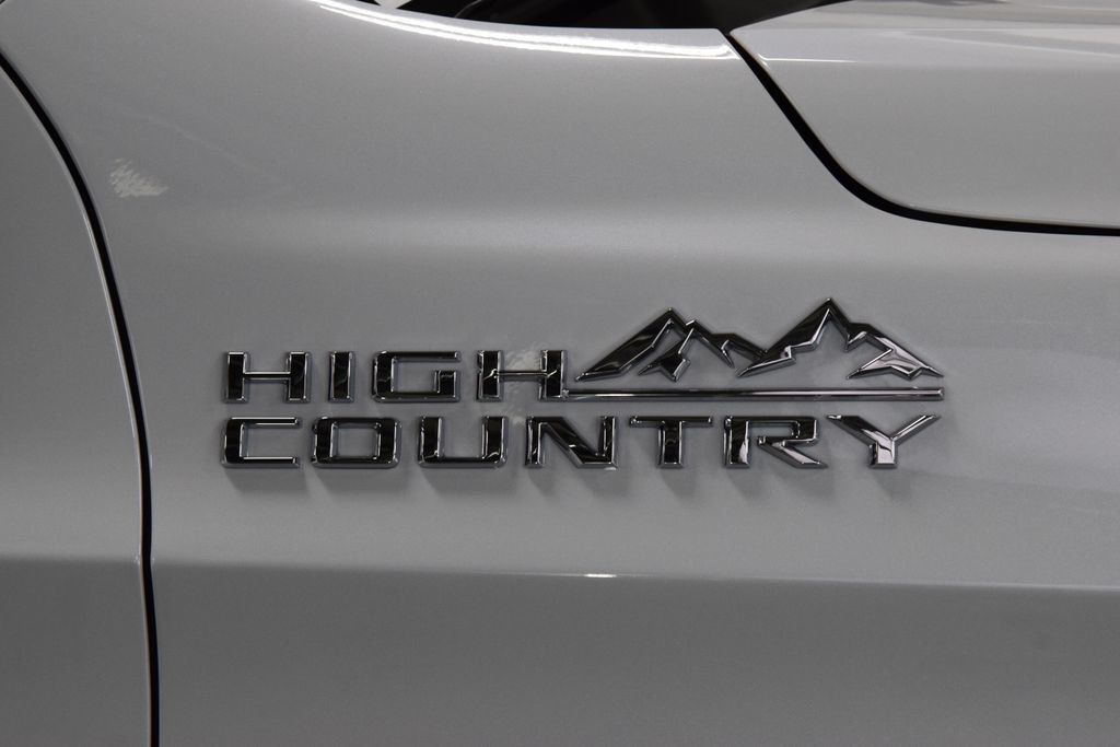 2026 Chevrolet Suburban 4WD 4dr High Country - 23041659 - 15