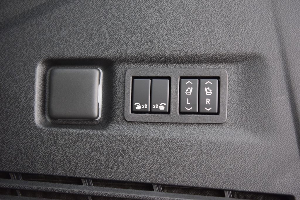 2026 Chevrolet Suburban 4WD 4dr High Country - 23041659 - 23