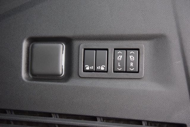 2026 Chevrolet Suburban 4WD 4dr High Country - 23041659 - 23