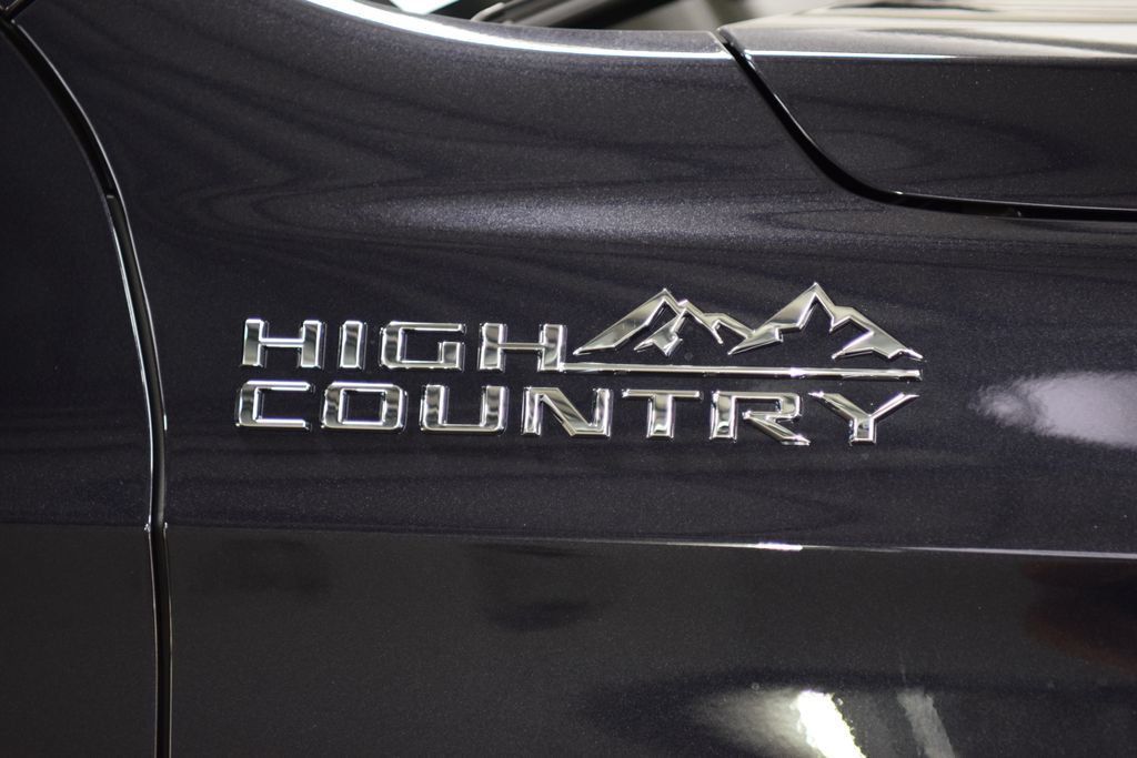 2026 Chevrolet Suburban 4WD 4dr High Country - 23052308 - 15