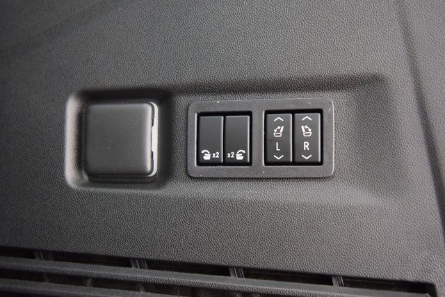 2026 Chevrolet Suburban 4WD 4dr High Country - 23055356 - 25