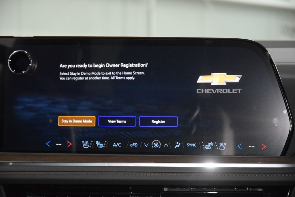 2026 Chevrolet Suburban 4WD 4dr High Country - 23055356 - 32