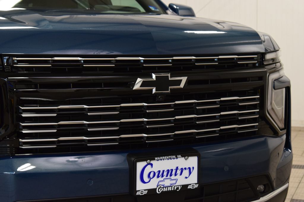 2026 Chevrolet Suburban 4WD 4dr High Country - 23055383 - 10