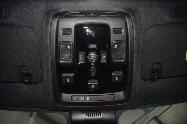 2026 Chevrolet Suburban 4WD 4dr High Country - 23055383 - 51