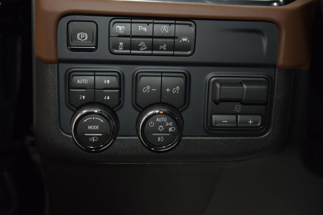2026 Chevrolet Suburban 4WD 4dr High Country - 23057955 - 40