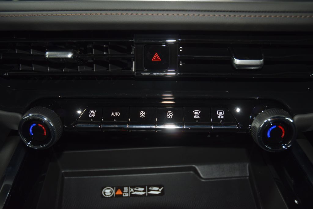 2026 Chevrolet Suburban 4WD 4dr High Country - 23062742 - 33