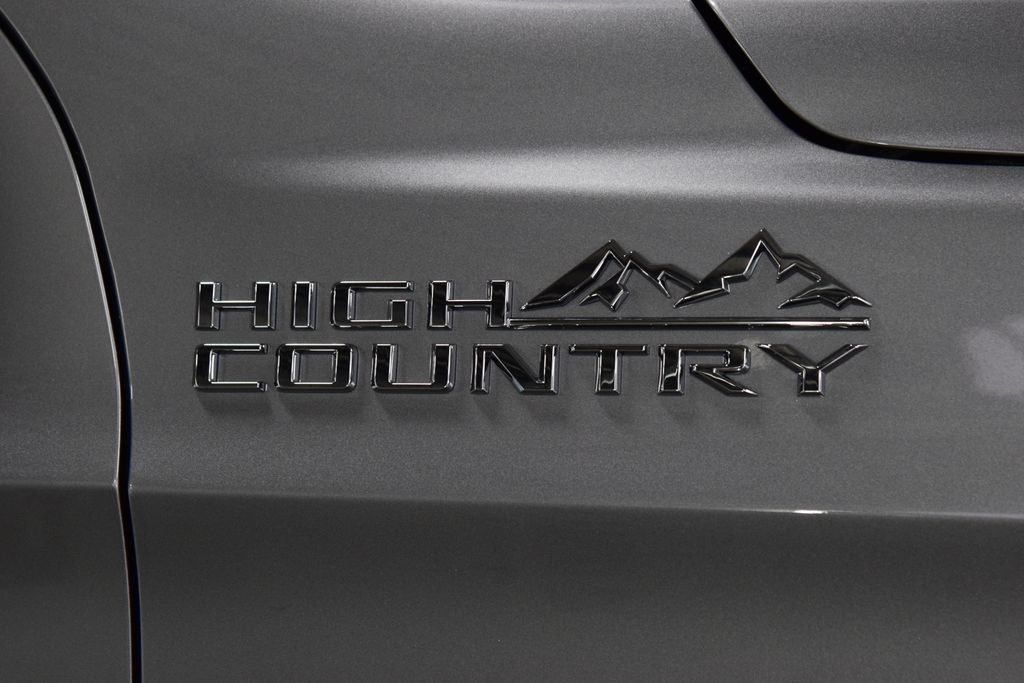2026 Chevrolet Suburban 4WD 4dr High Country - 23062761 - 15
