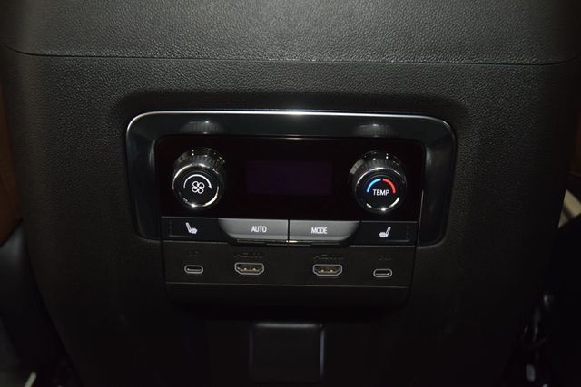 2026 Chevrolet Suburban 4WD 4dr High Country - 23062761 - 44