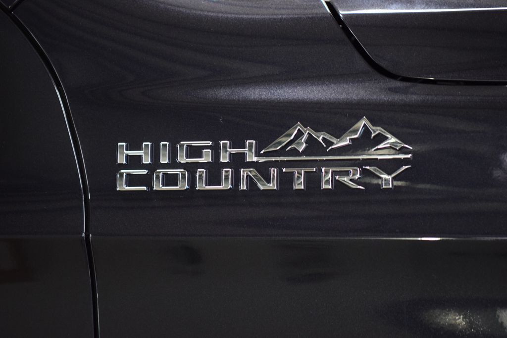 2026 Chevrolet Suburban 4WD 4dr High Country - 23065792 - 15